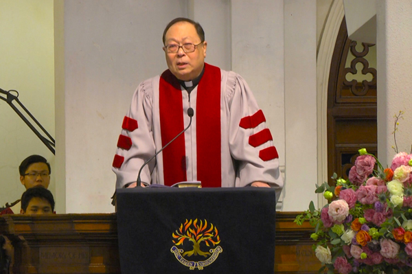 陈祥康牧师讲台一