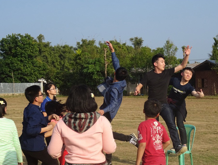 福音队&mdash;&mdash;缅甸丁予