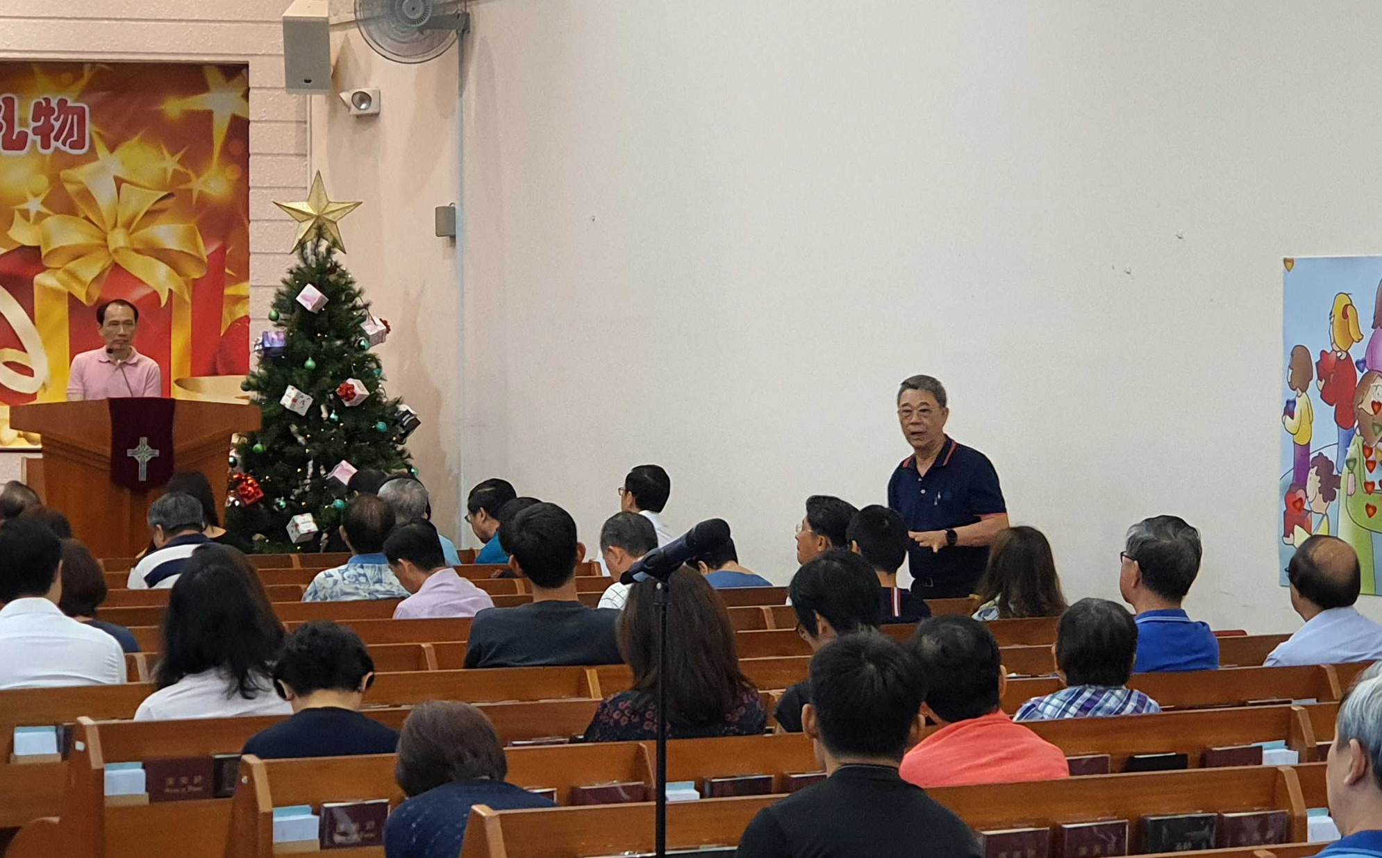 "在台上时间最长的徐佑民长老