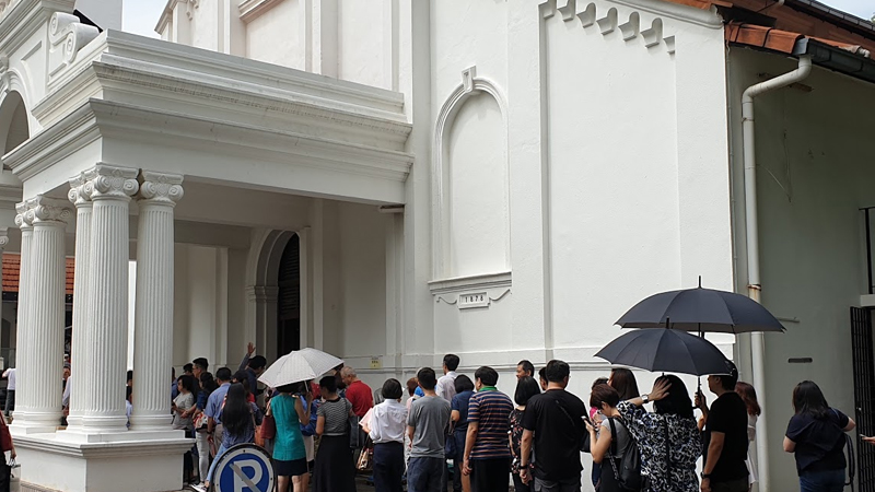 选举前排队取选票