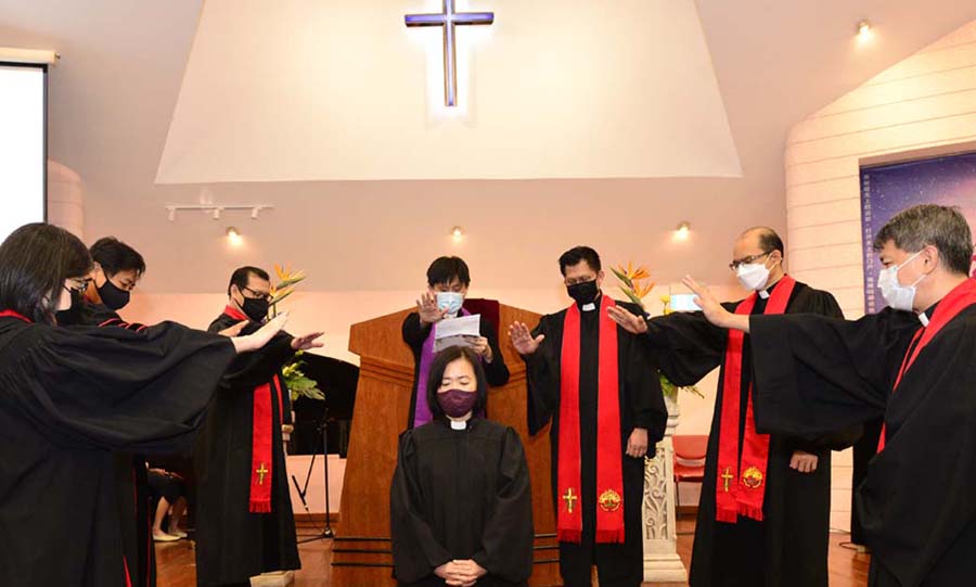 徐传凤牧师授职典礼