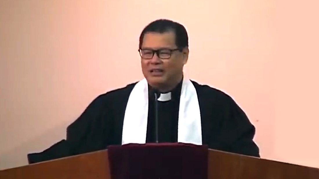 "仕华牧师讲道讲台照