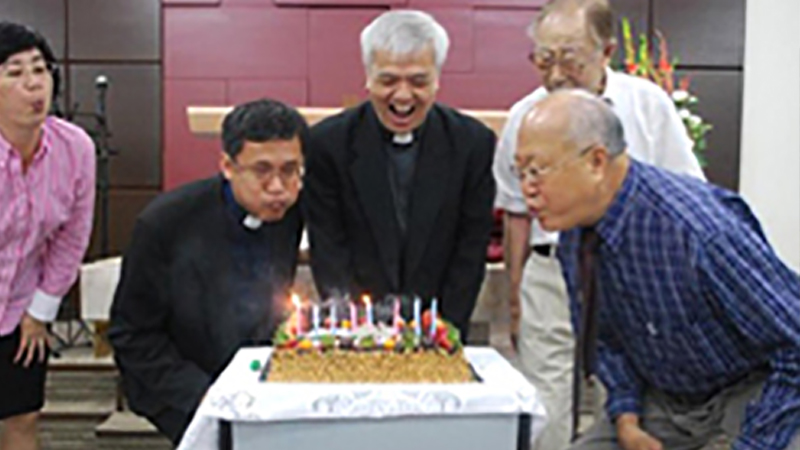 廊聚会设教8周年